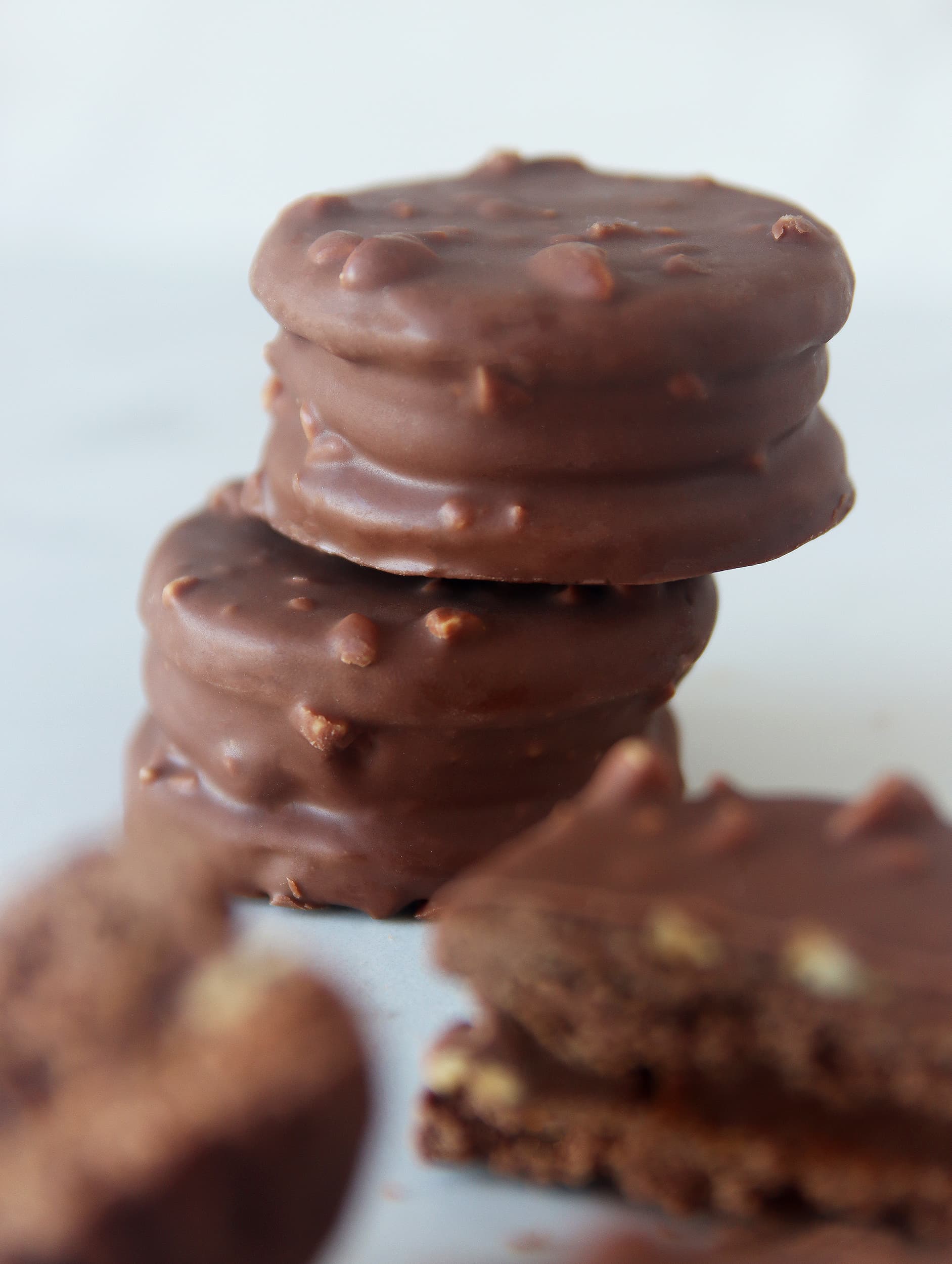Alfajores Premium BARI MANÍ x 4